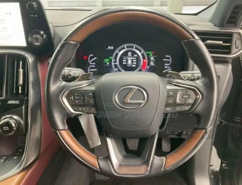 Lexus LX 600 2023 Black