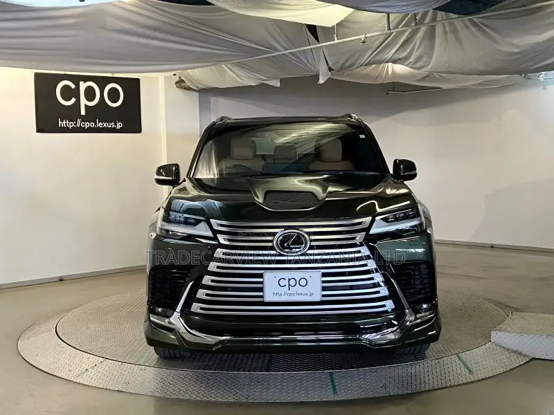 Lexus LX 600 2023 Green