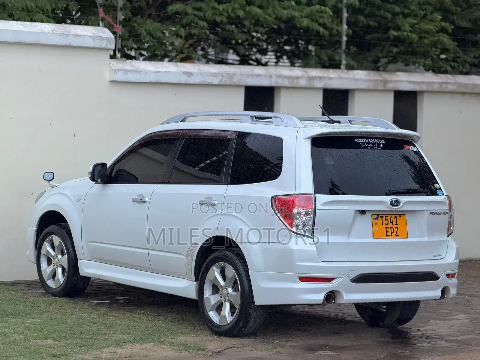 Subaru Forester 2011 White