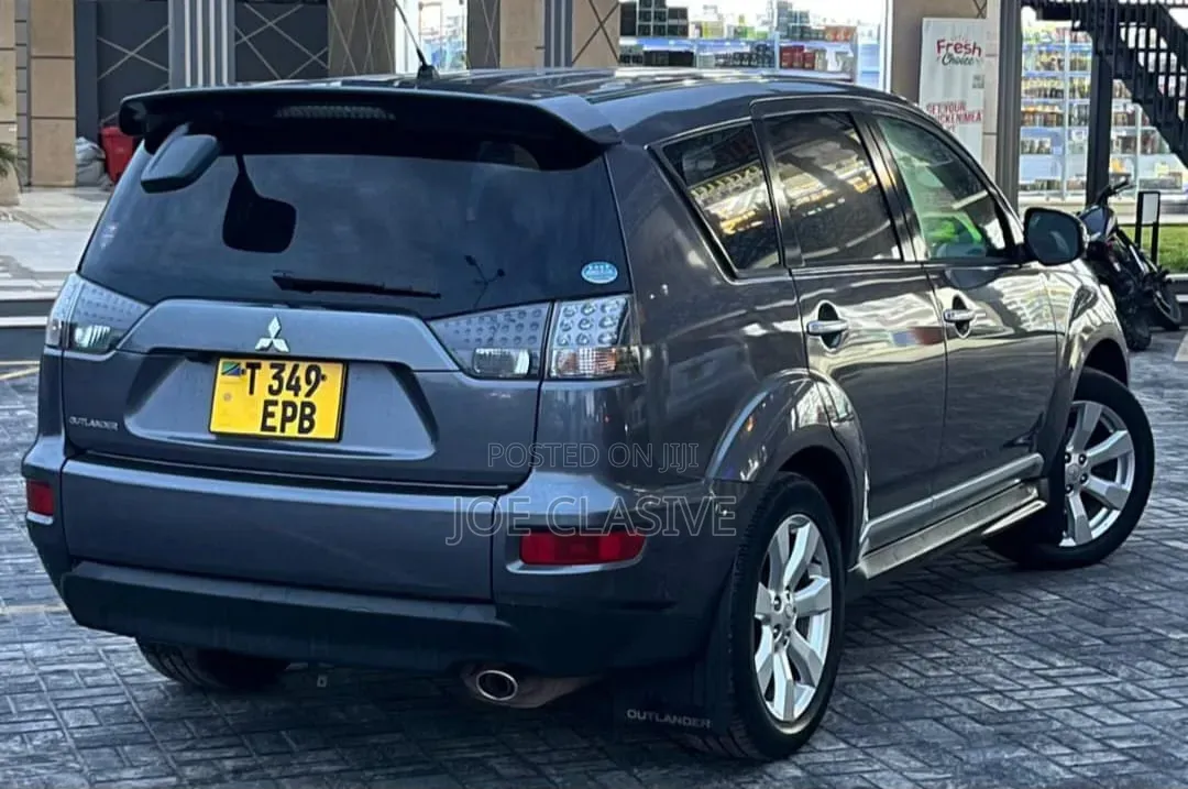 Mitsubishi Outlander GT 2010 Gray