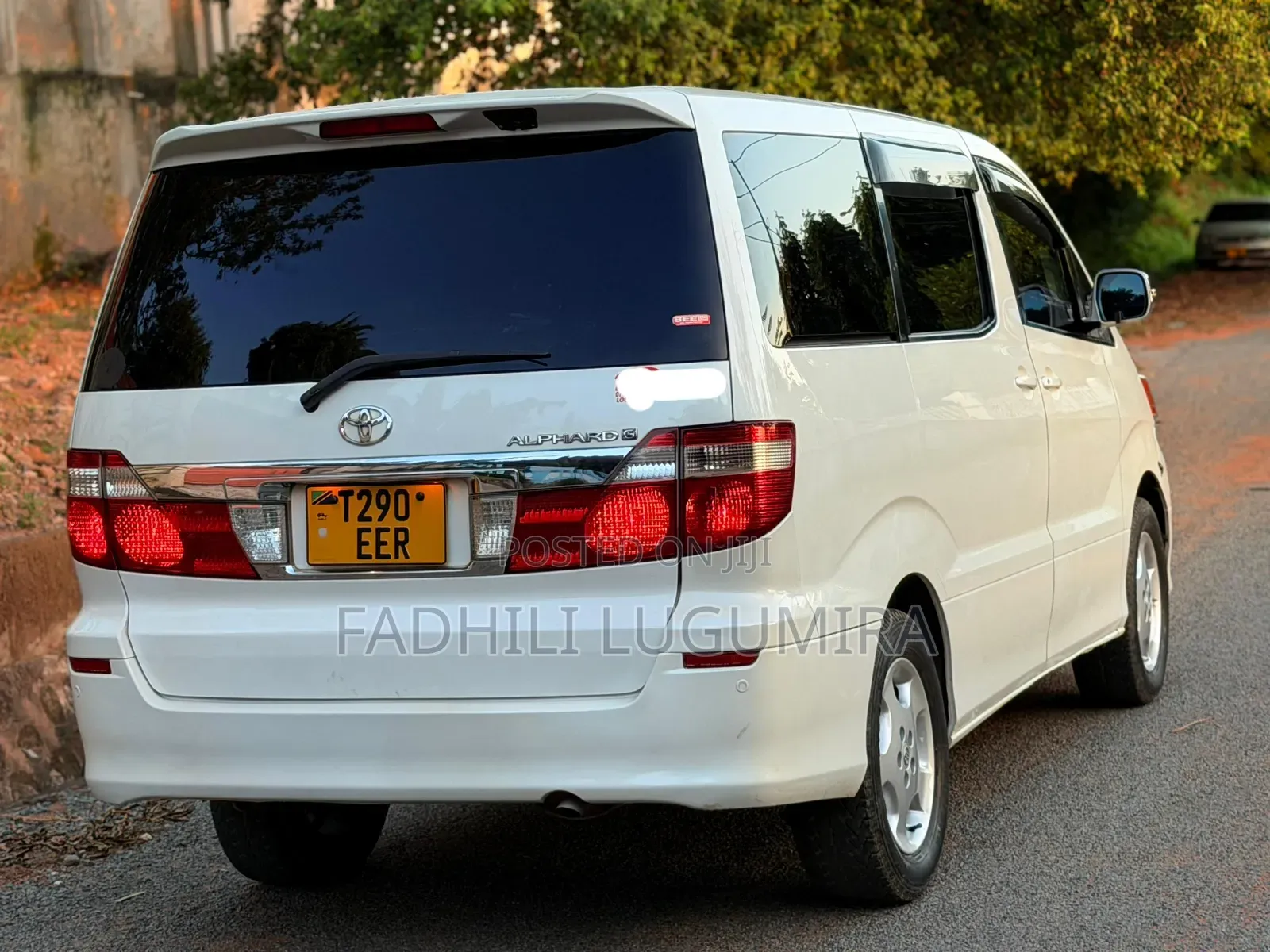 Toyota Alphard 2005 White