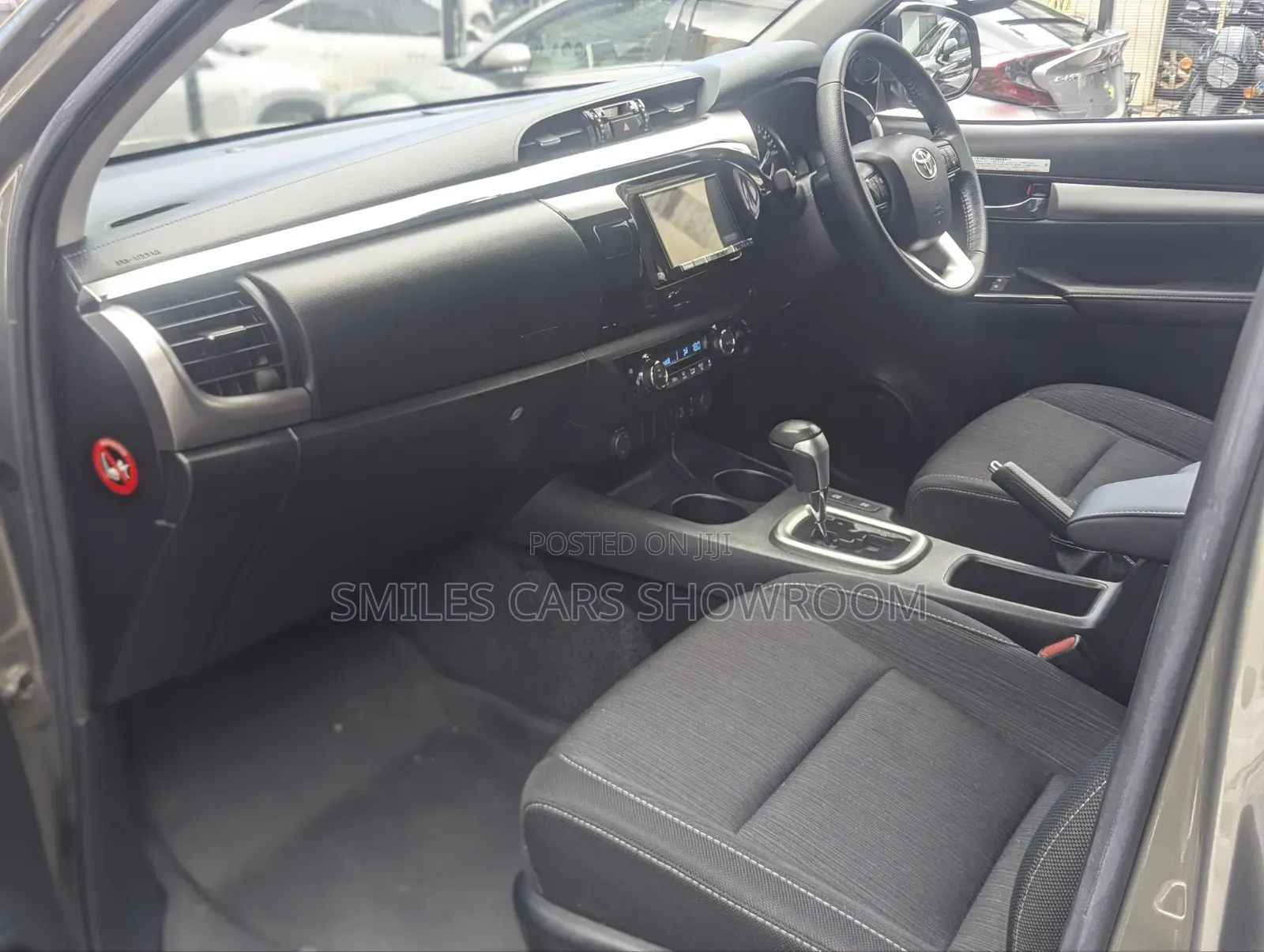 Toyota Hilux 2.4 Diesel 2020 Gold