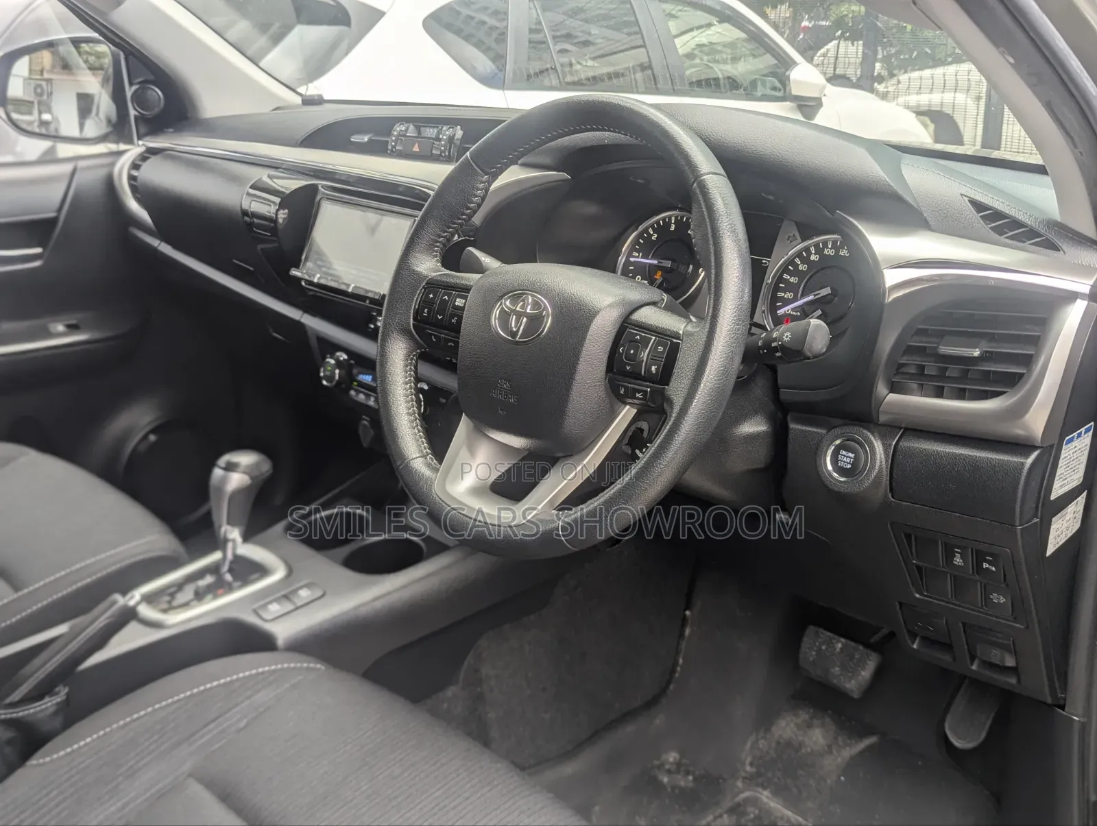 Toyota Hilux 2.4 Diesel 2020 Gold