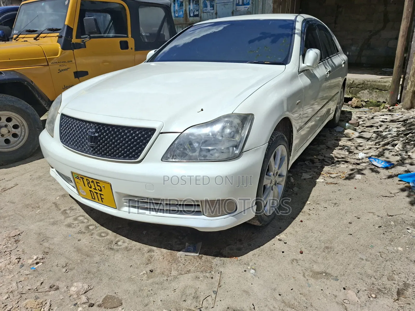 Toyota Crown 2004 White