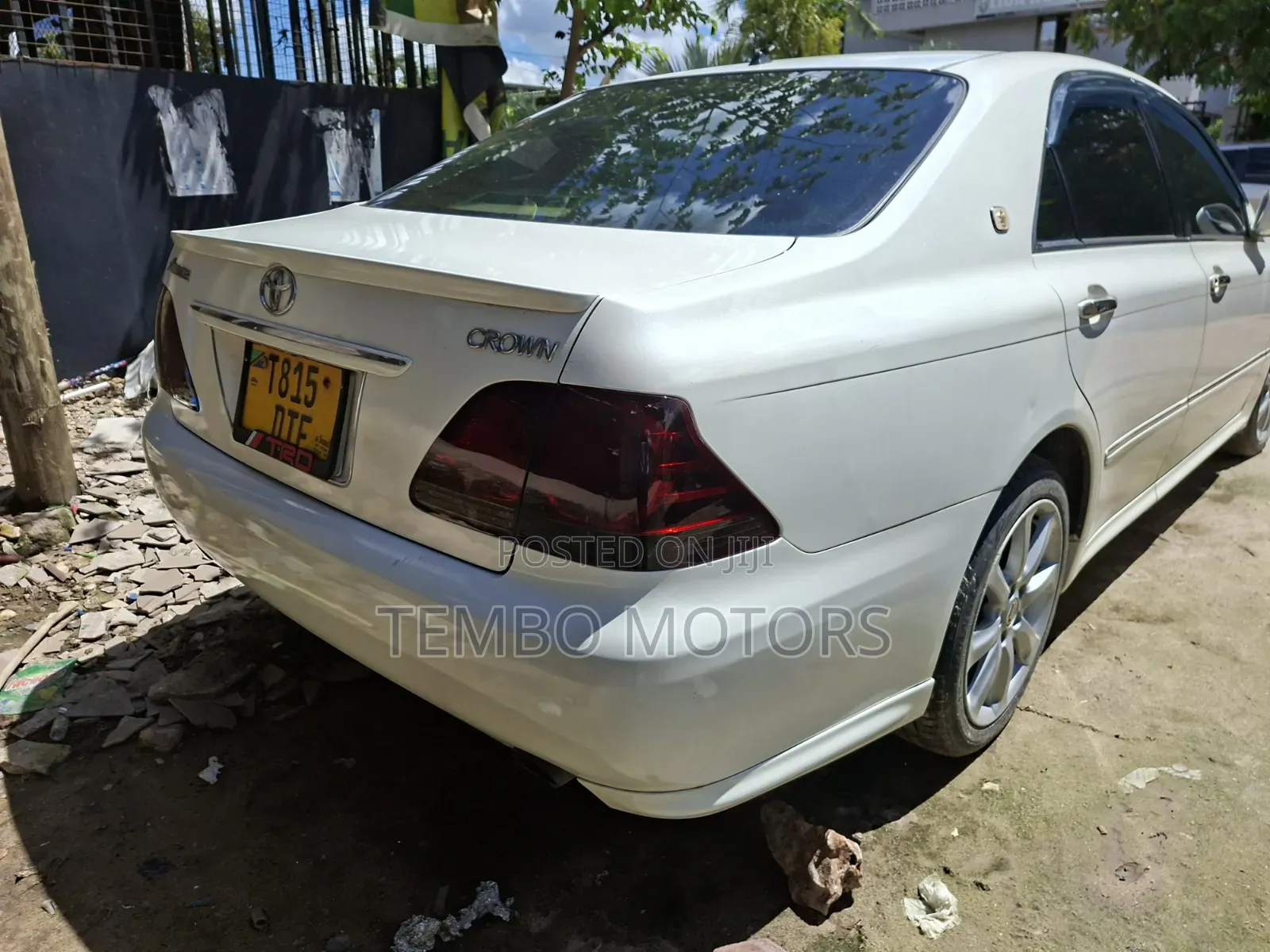 Toyota Crown 2004 White