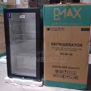 Pmax Showcase Fridge