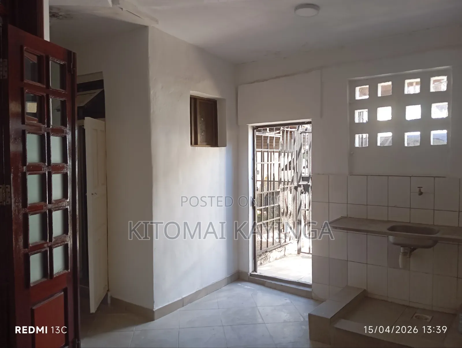 4bdrm House in Upanga West for rent