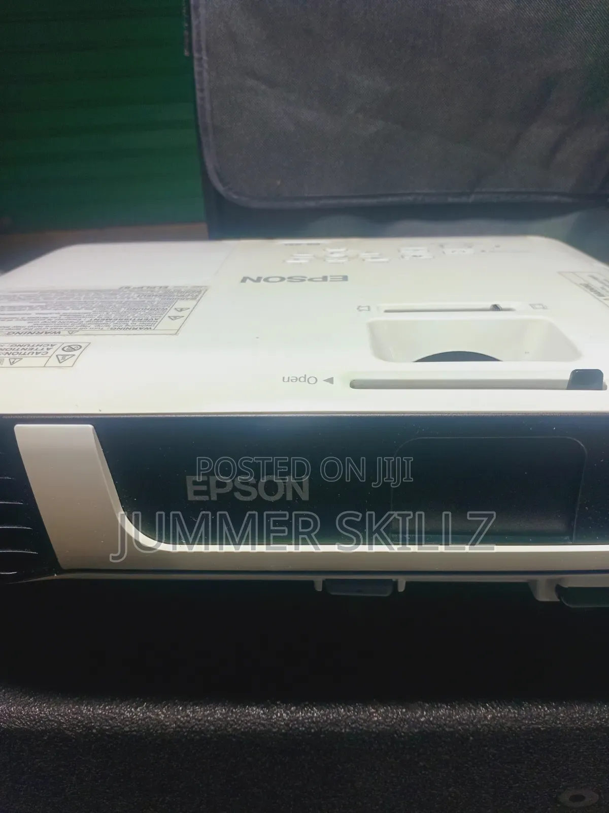 The Epson Eb-x51