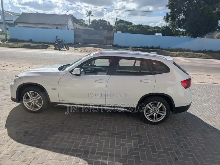 BMW X1 2012 White