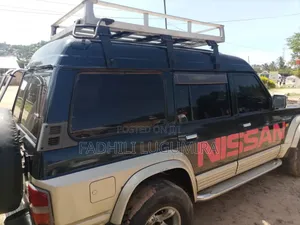 Nissan Patrol GR Wagon 1998 Black