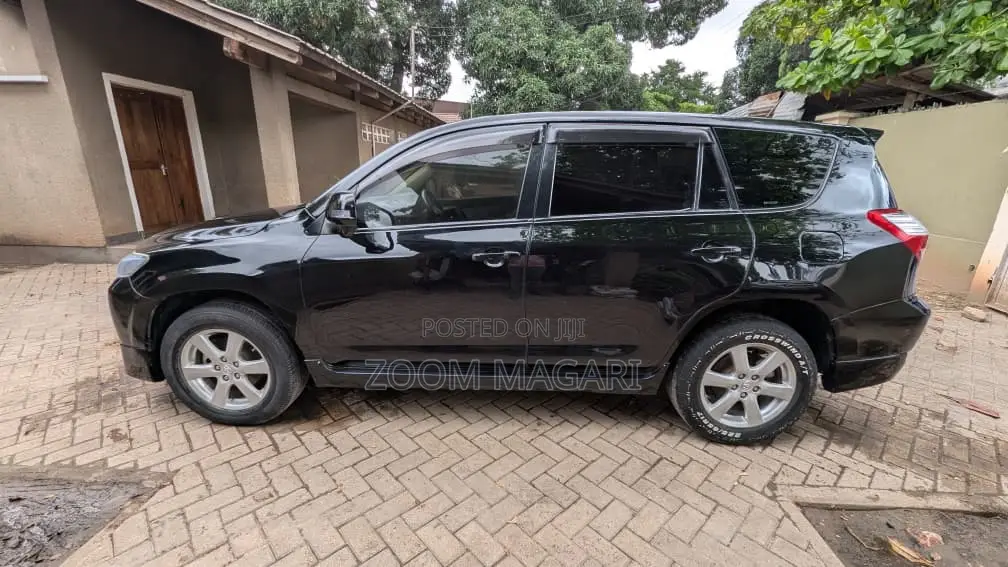 Toyota Vanguard 2009 Black