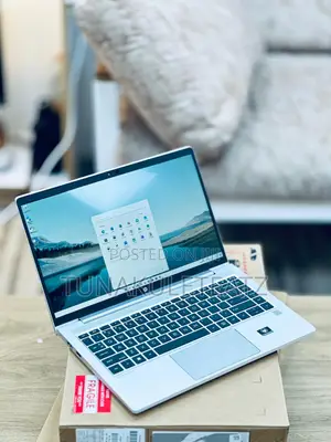 Laptop HP ProBook 445 G9 8GB AMD Ryzen 5 SSD 256GB