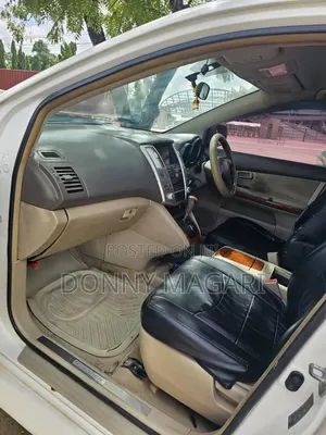 Toyota Harrier 2005 White
