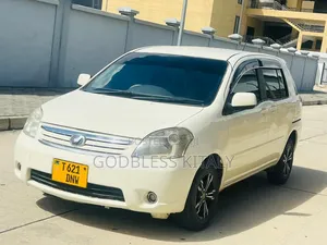 Toyota Raum 1.5 AWD 2003 Off white