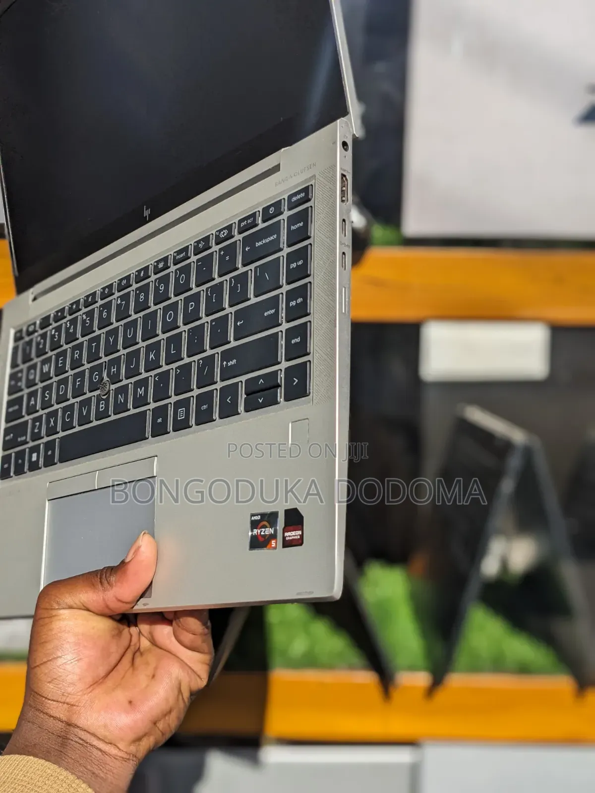 Laptop HP EliteBook 845 G8 16GB AMD Ryzen 5 SSD 256GB