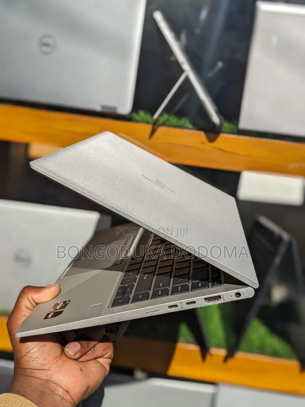 Laptop HP EliteBook 845 G8 16GB AMD Ryzen 5 SSD 256GB
