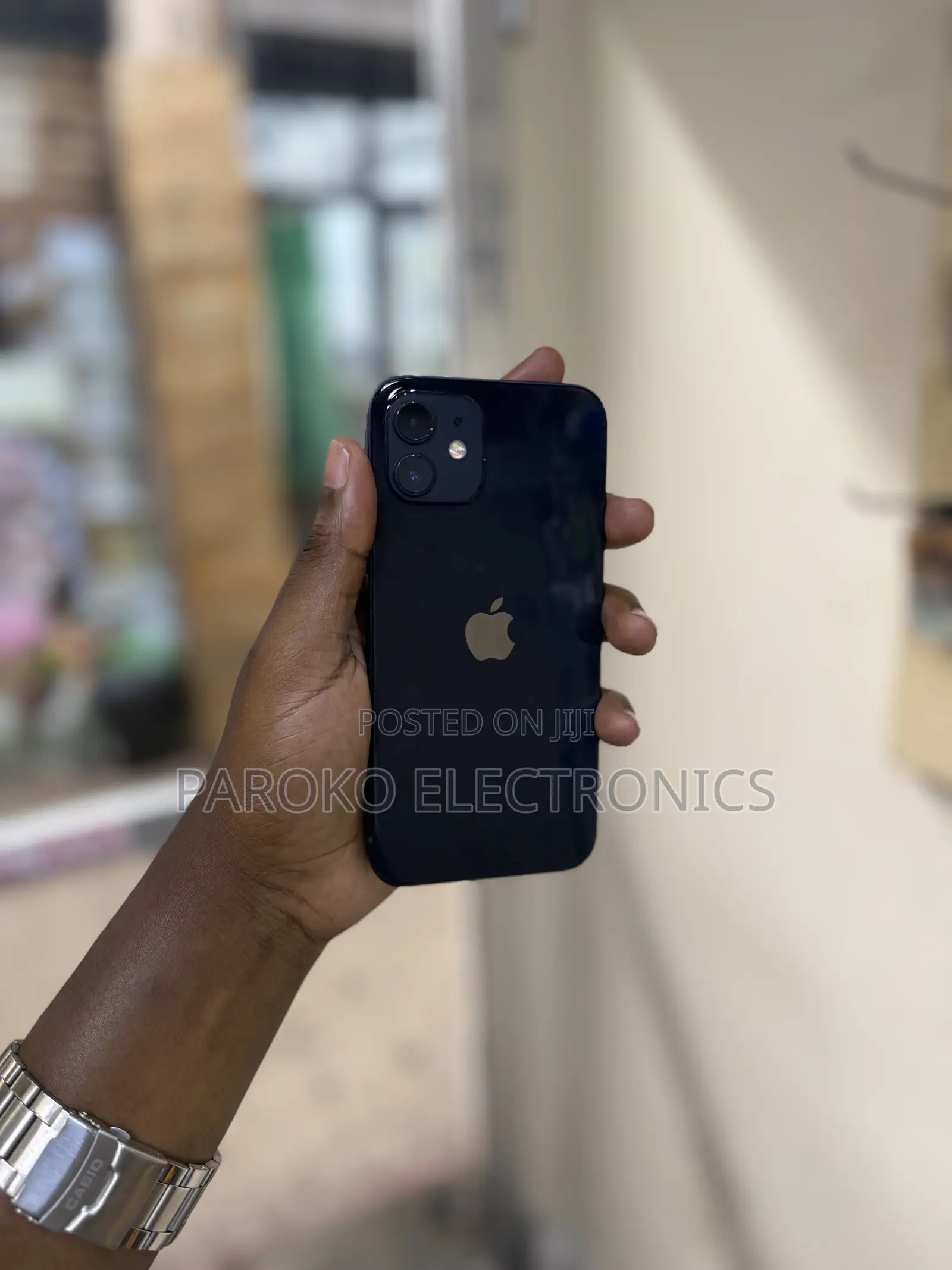 Apple iPhone 12 64 GB Black