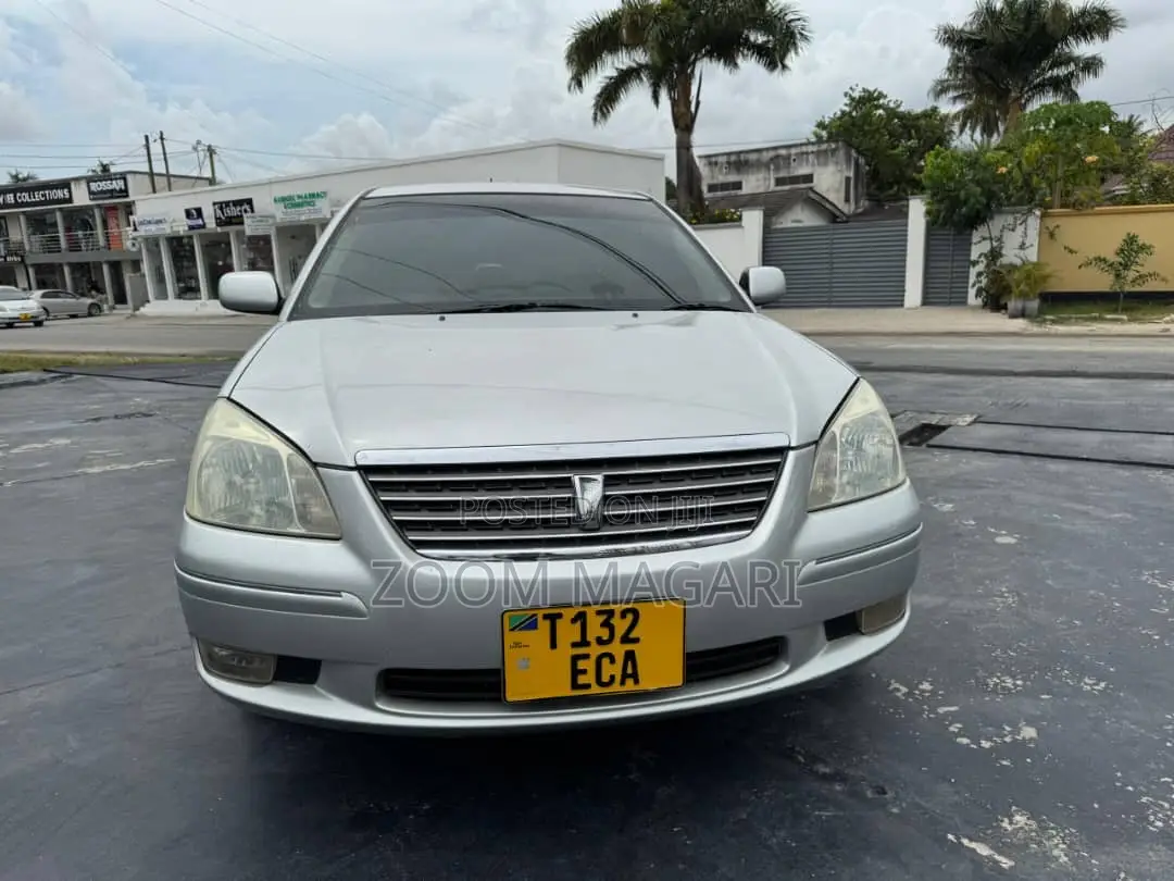 Toyota Premio 2005 Silver