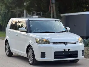 Toyota Corolla Rumion 2008 White