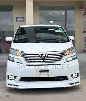 Toyota Alphard 2012 White
