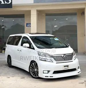 Toyota Alphard 2012 White