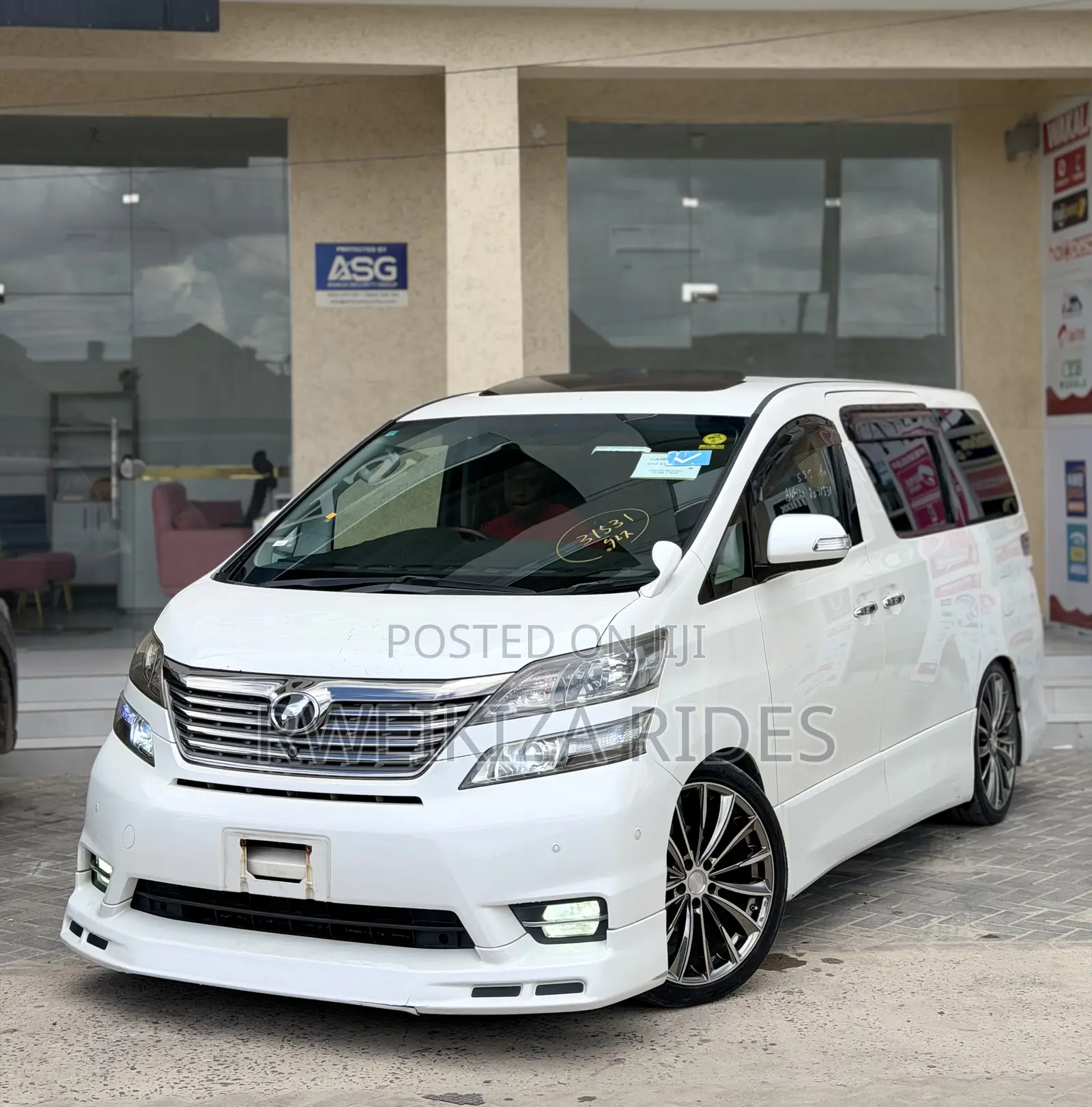Toyota Alphard 2012 White