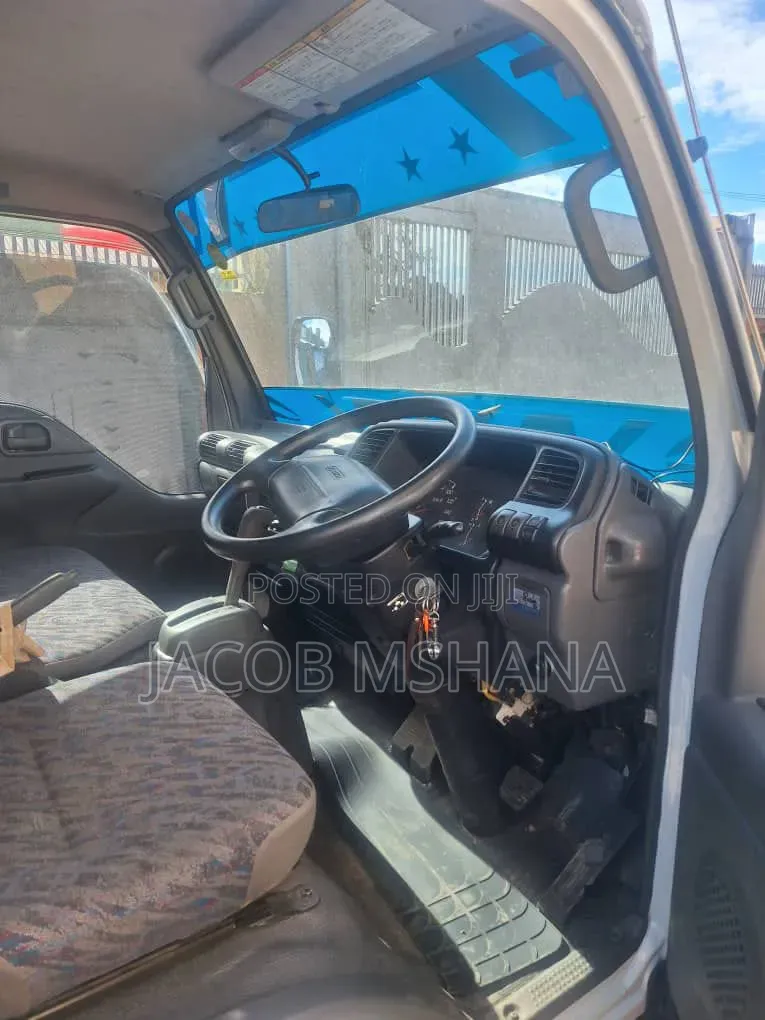Isuzu Longbase