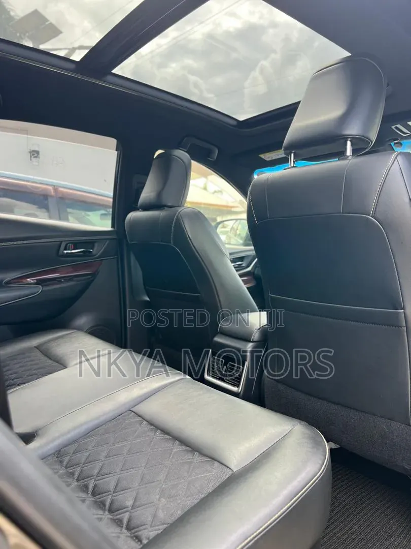 Toyota Harrier 2015 Black