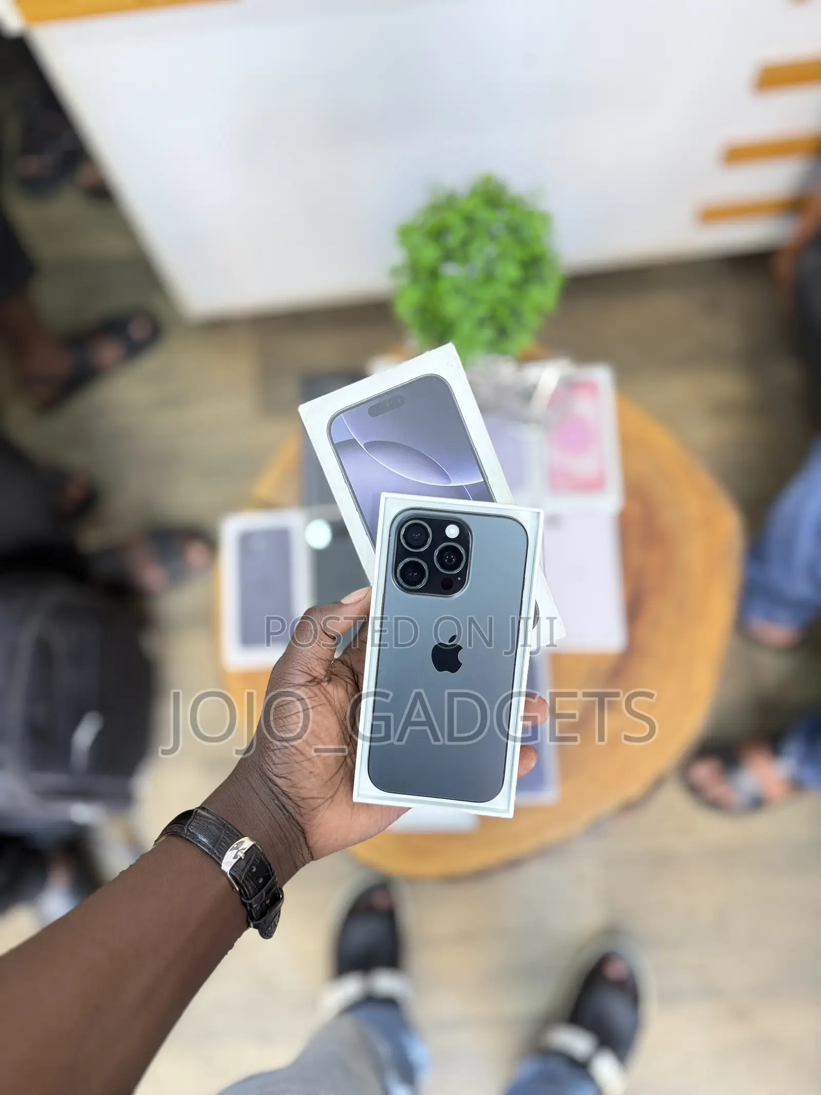 Apple iPhone 16 Pro 128 GB Black