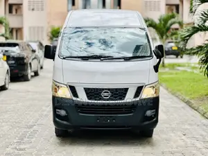 Nissan Caravan (Urvan) 2018 White
