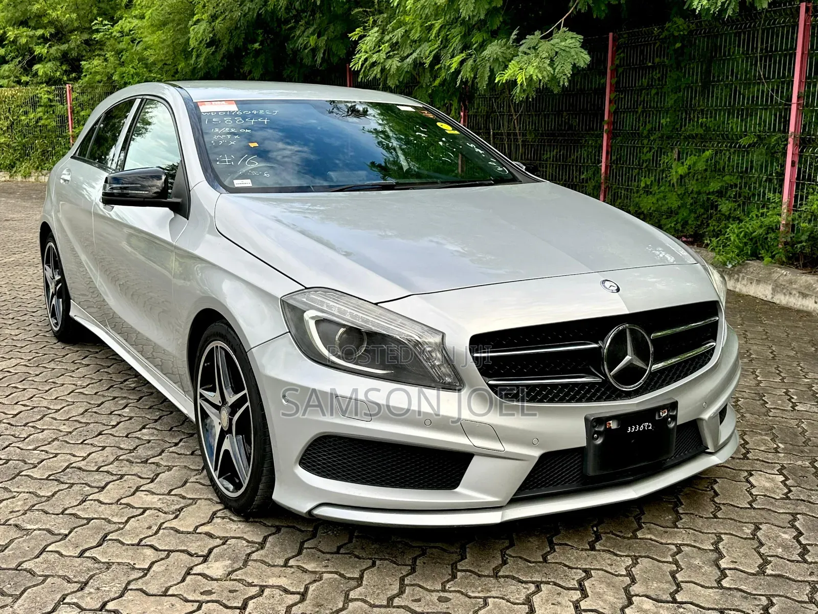 Mercedes-Benz A-Class 2014 Silver