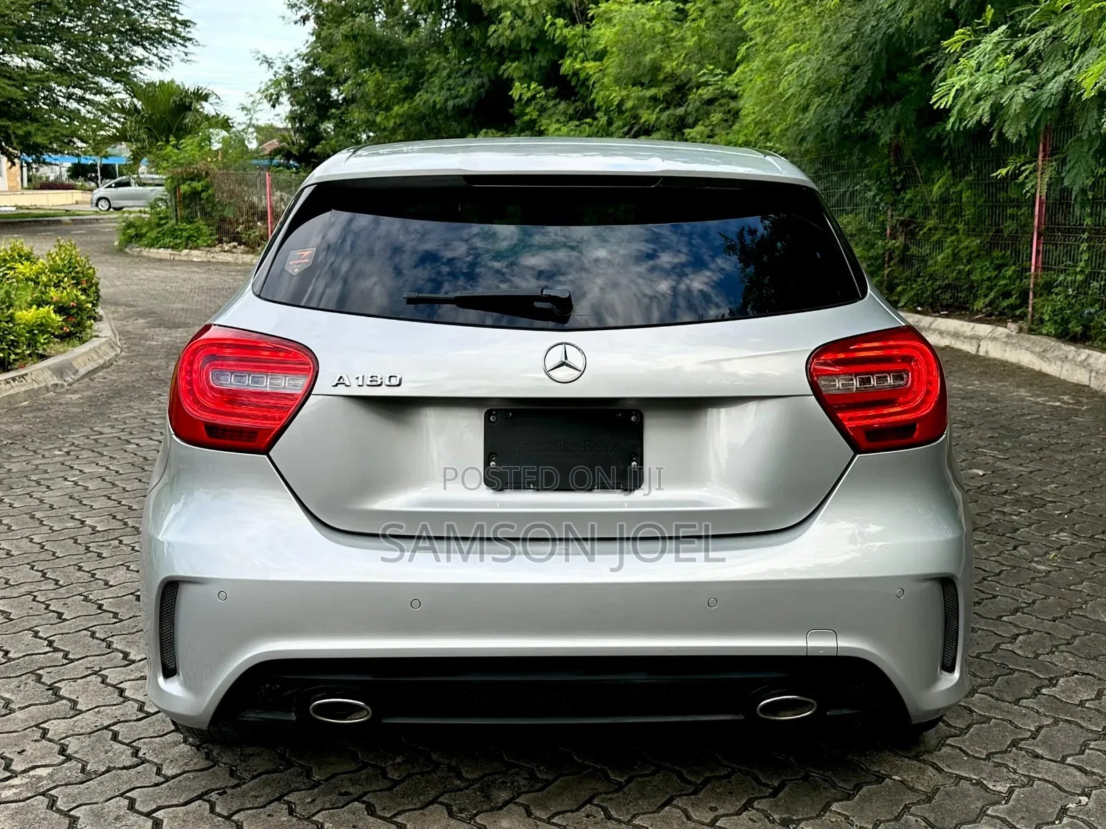 Mercedes-Benz A-Class 2014 Silver