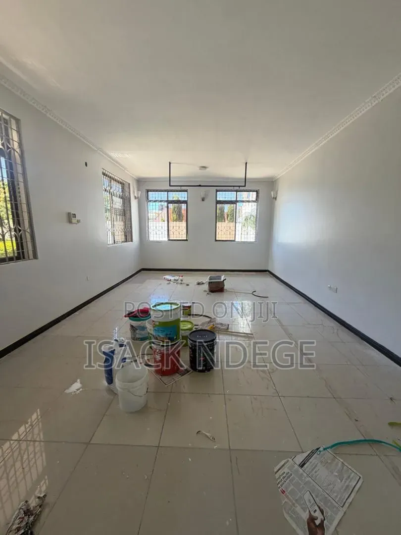 4bdrm House in Masaki for rent