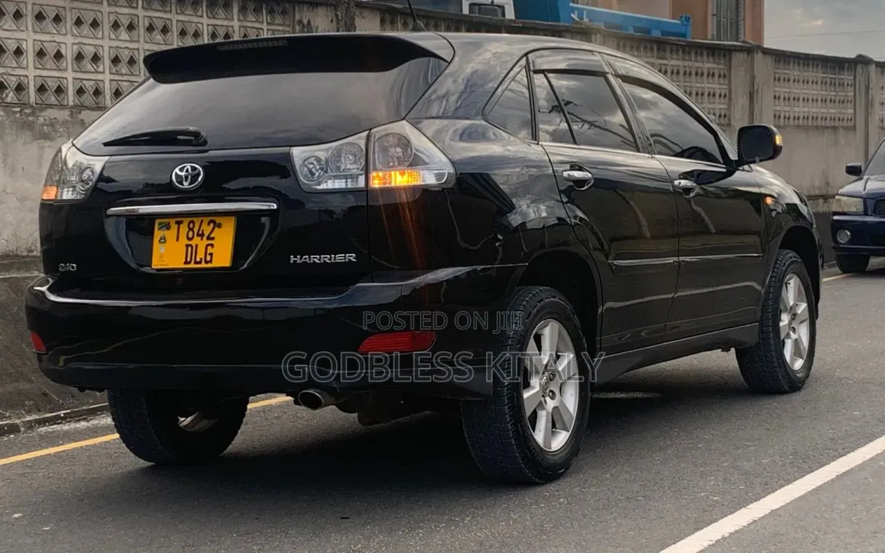 Toyota Harrier 2.4 2007 Black