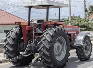 Tractor Massey Ferguson