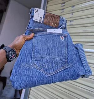 High-Quality Casual Colorfast Men's Slim Jeans