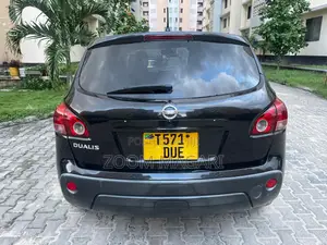 Nissan Dualis 2007 Black