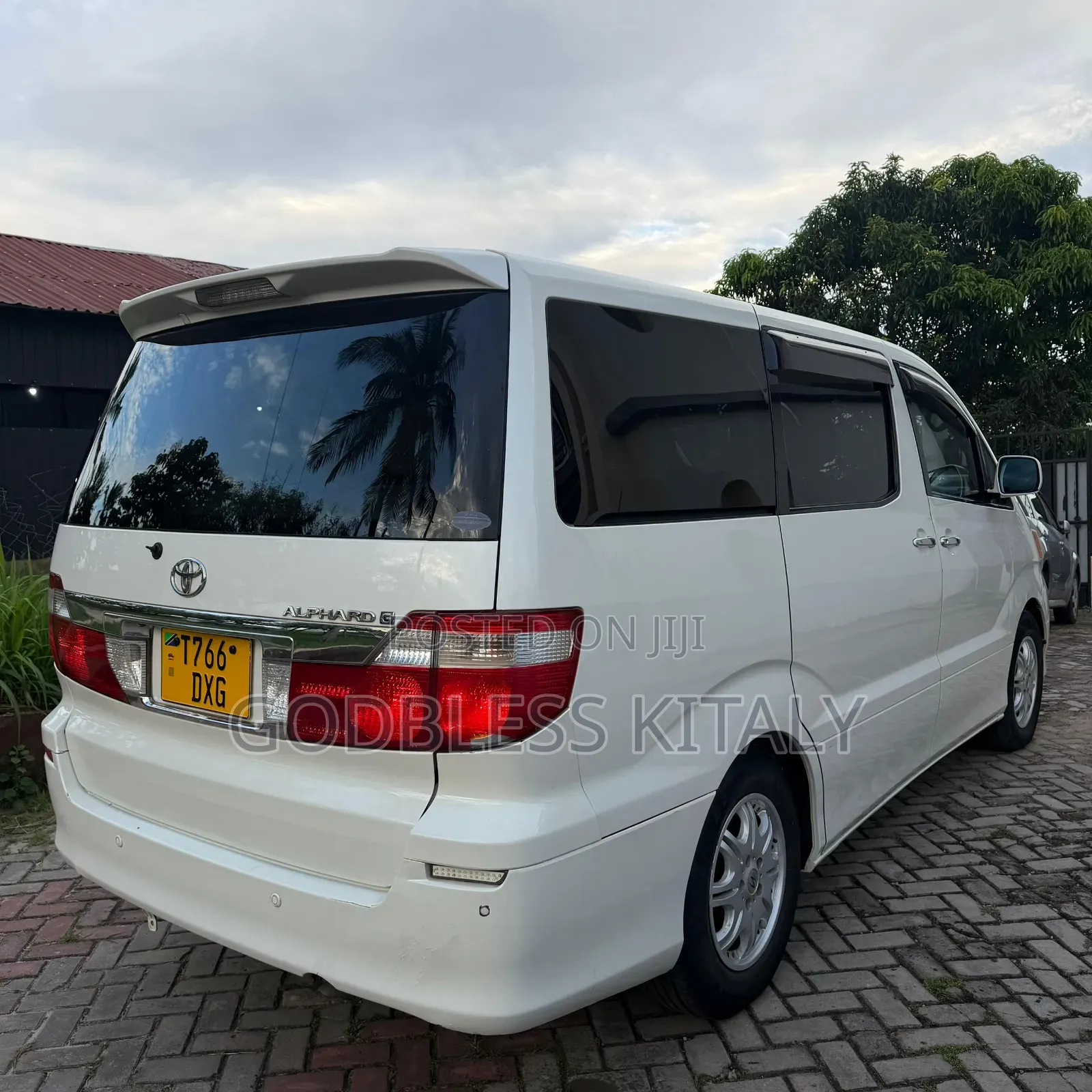 Toyota Alphard 2.4 Hybrid AWD 2005 White