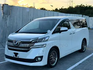 Toyota Alphard 2017 White