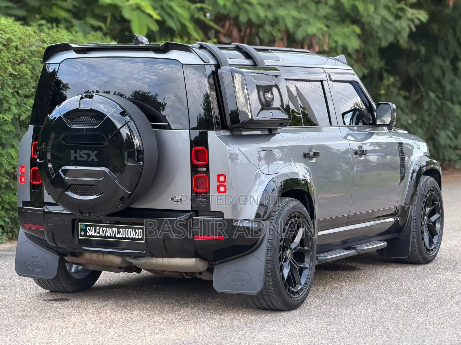 Land Rover Defender 110 SE 4x4 2020 Gray