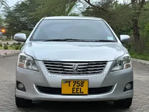 Toyota Premio 2010 Silver