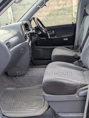 Toyota LiteAce Noah 1999 Black