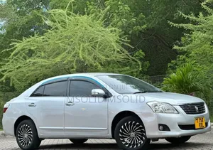 Toyota Premio 2010 Silver