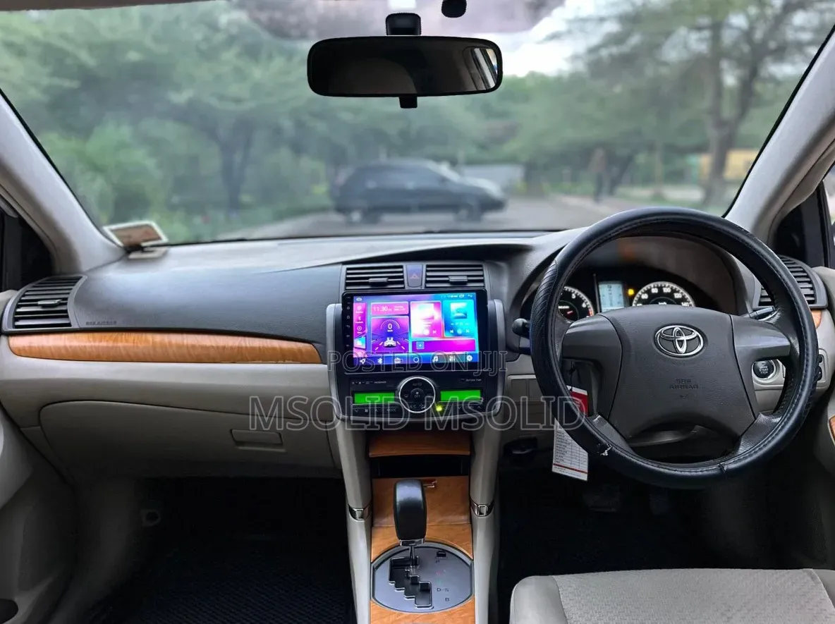 Toyota Premio 2010 Silver