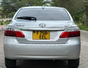 Toyota Premio 2010 Silver