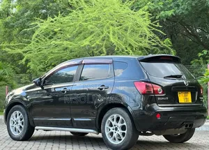 Nissan Dualis 2010 Black