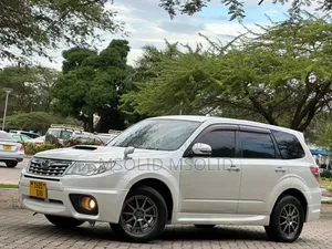 Subaru Forester 2012 White