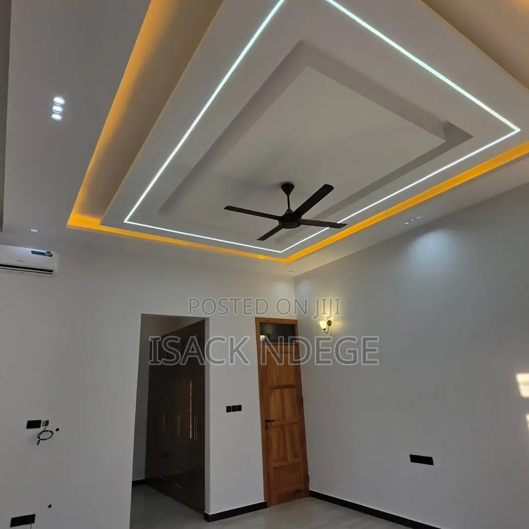 4bdrm House in Lasanza, Goba for sale