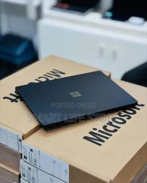New Laptop Microsoft Surface Laptop 3 16GB Intel Core i7 SSD 256GB
