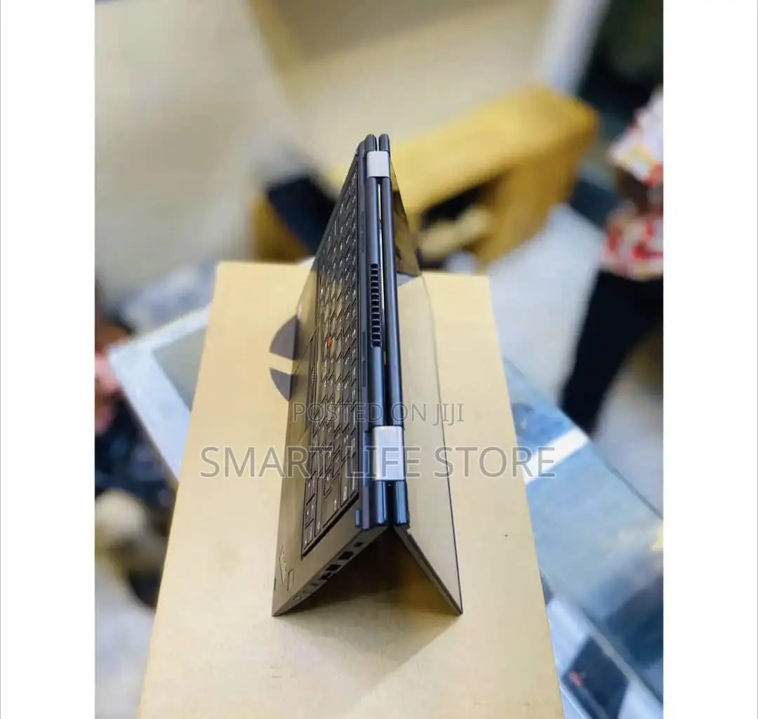New Laptop Lenovo ThinkPad x13 Yoga 16GB Intel Core i5 SSD 256GB